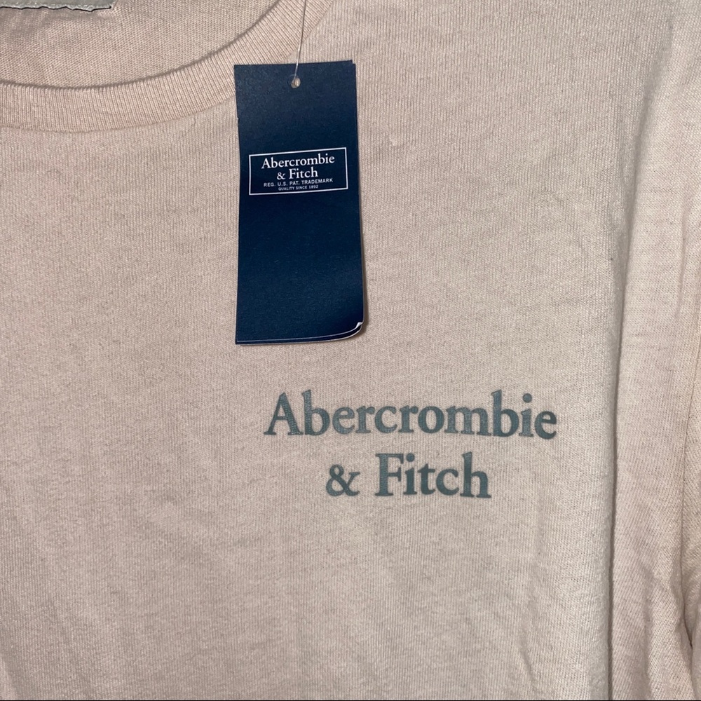 A&F Men’s Tshirt - M - Picture 3 of 5